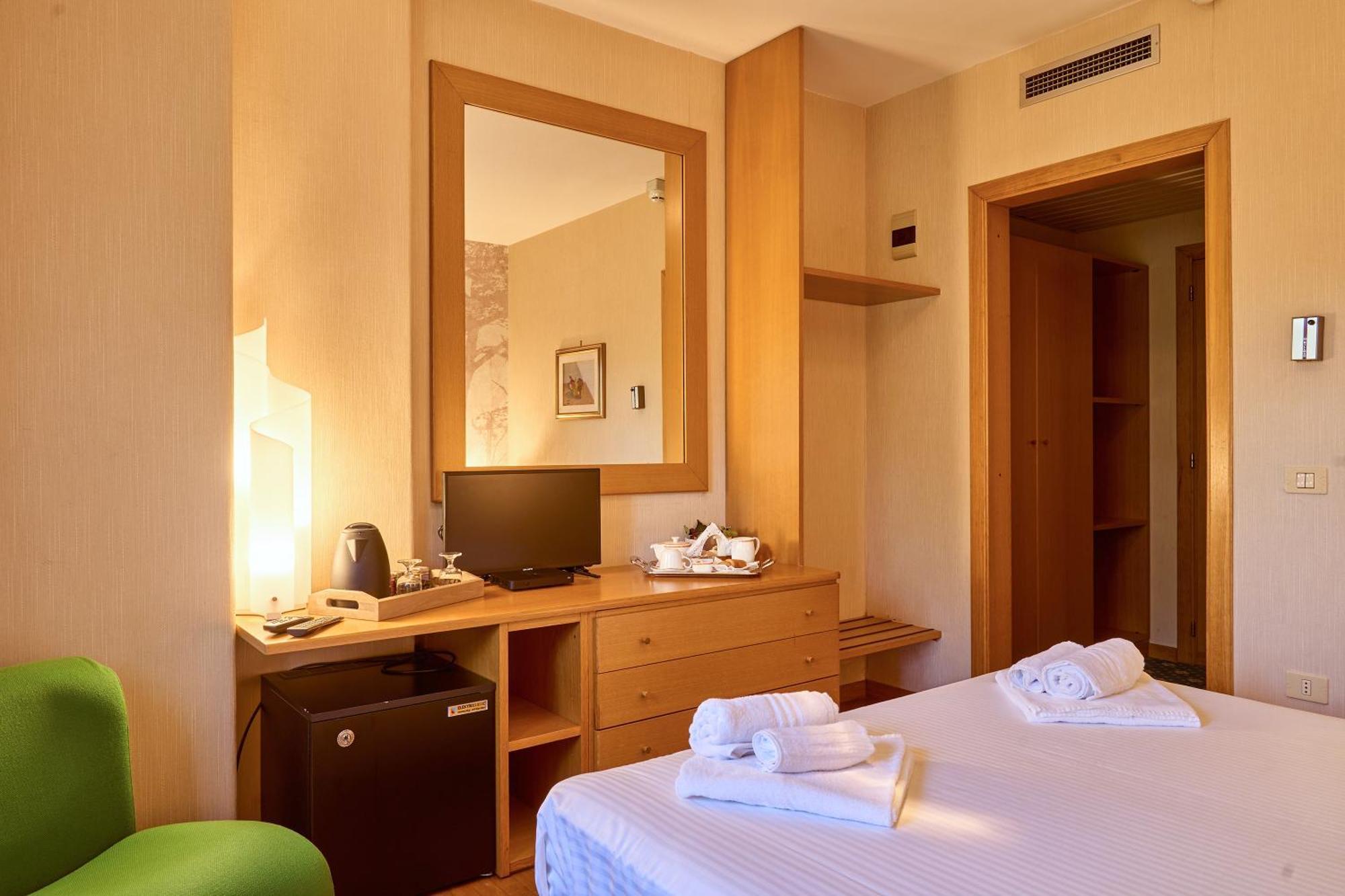 Hotel Camigliatello Camigliatello Silano Eksteriør billede